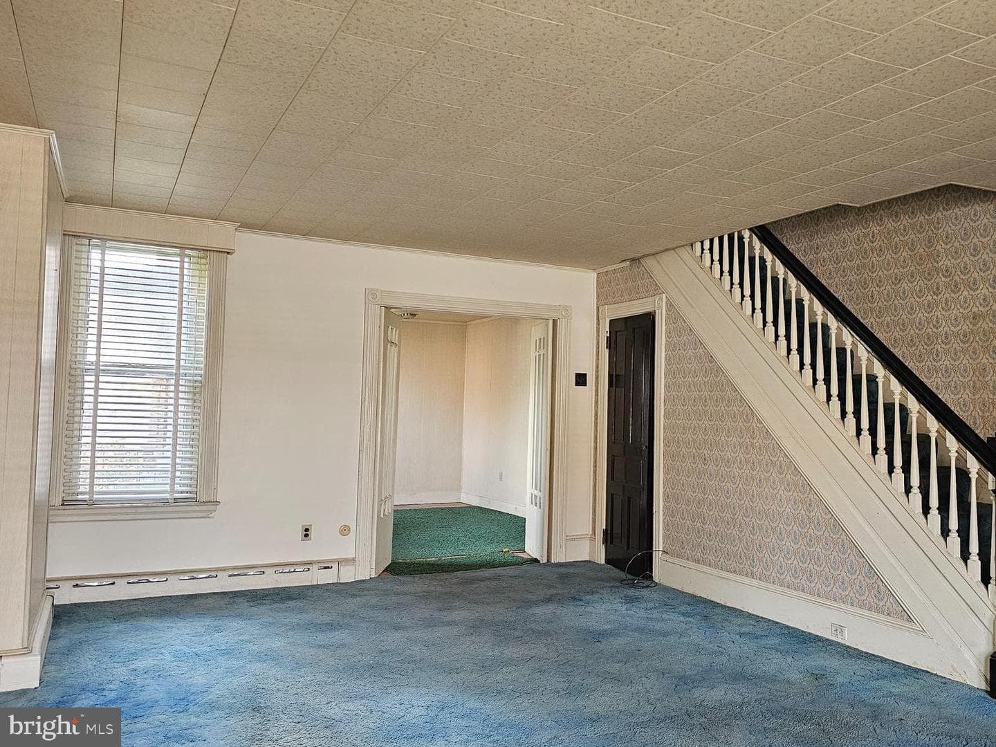 912 Locust Street photo 3