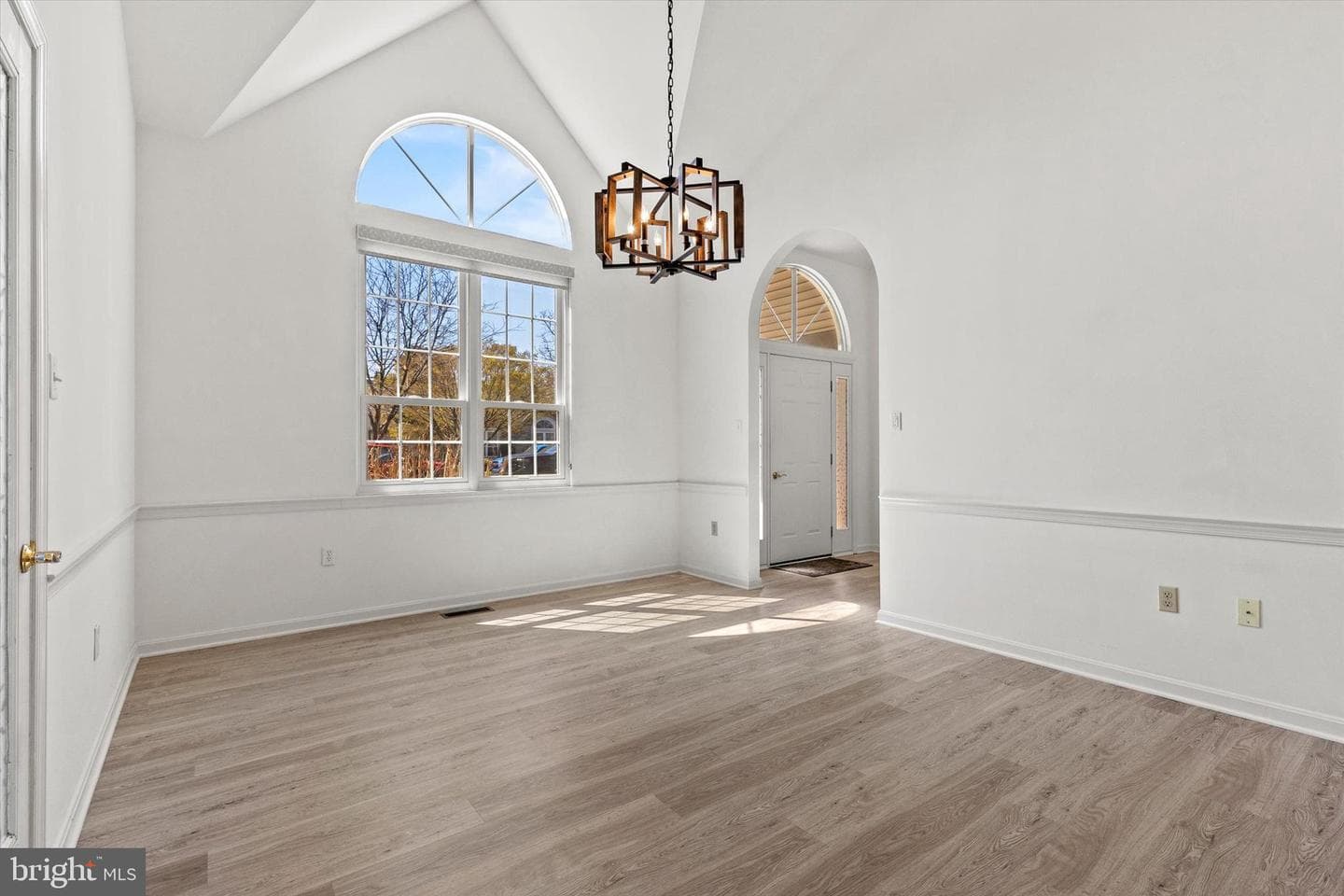 116 Greenview Drive photo 4