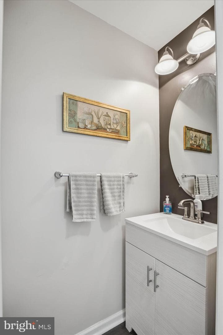 393 Dickens Drive photo 13