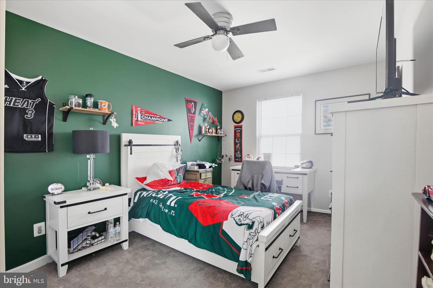 393 Dickens Drive photo 21