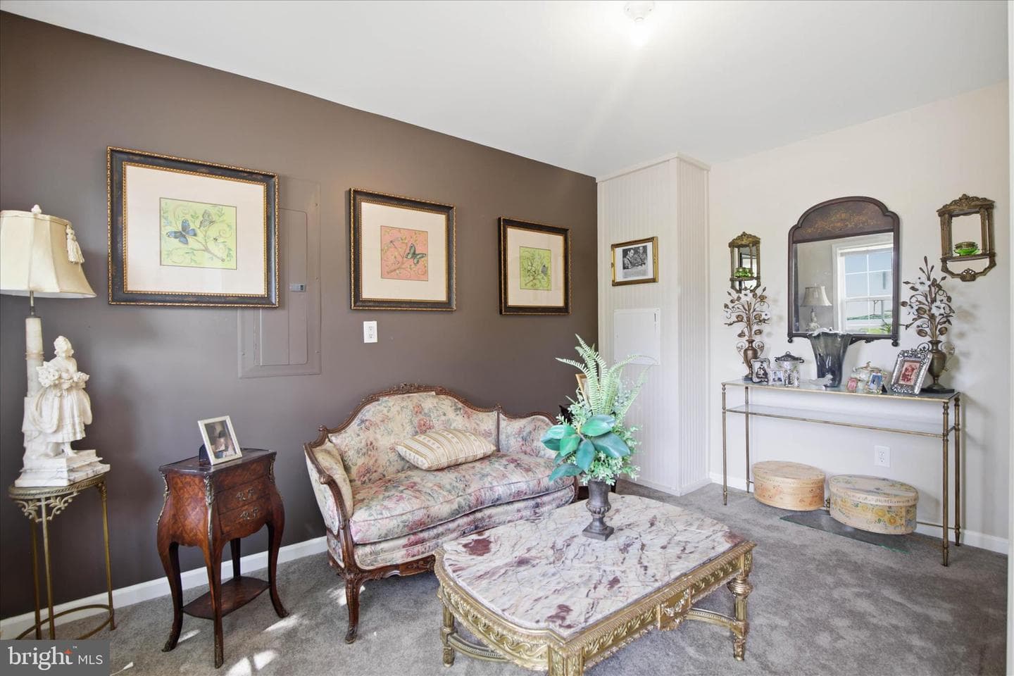393 Dickens Drive photo 25