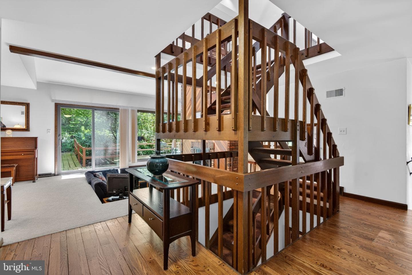 2624 Spring Valley Road photo 4