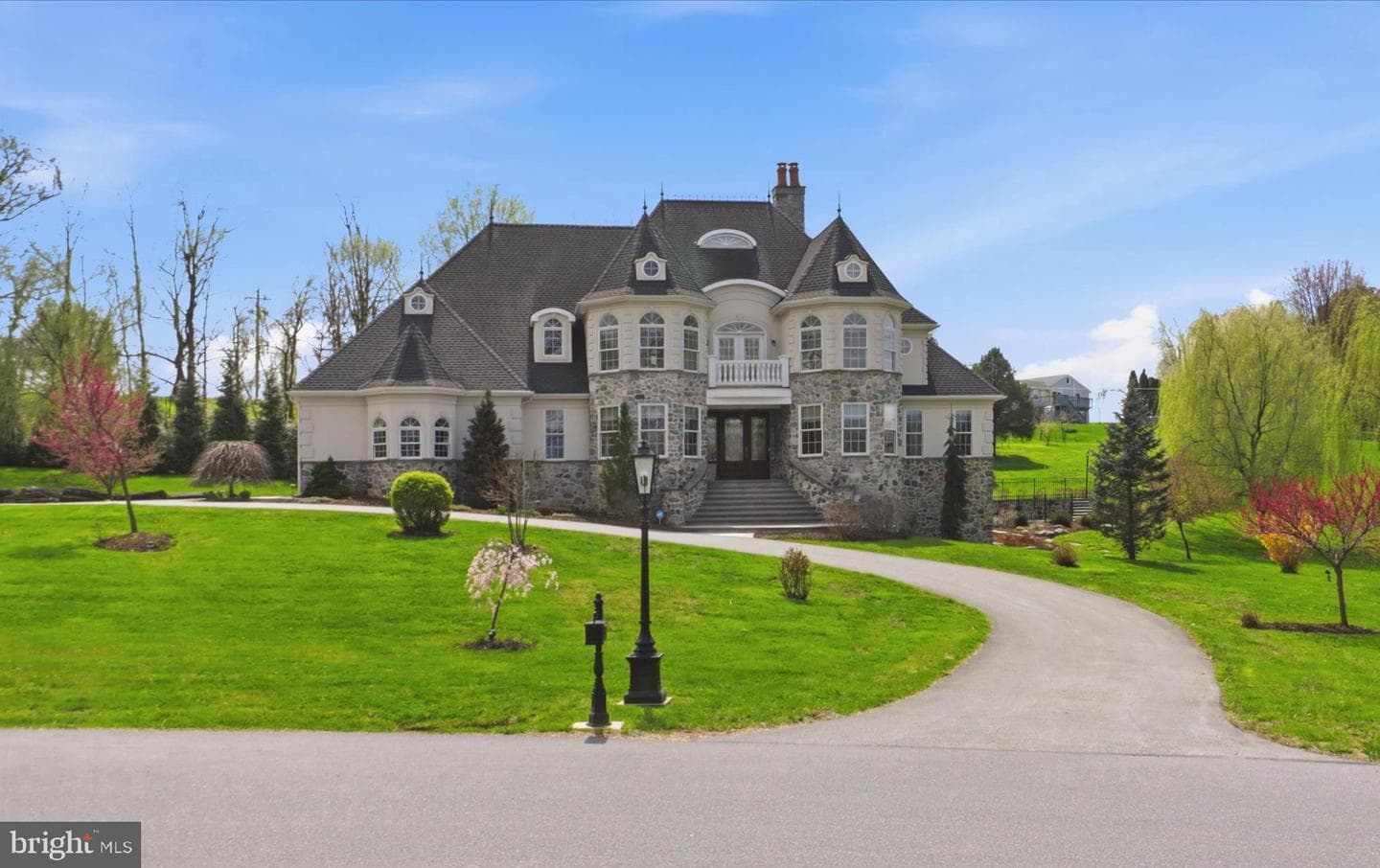 17 Hershey Lane photo 2