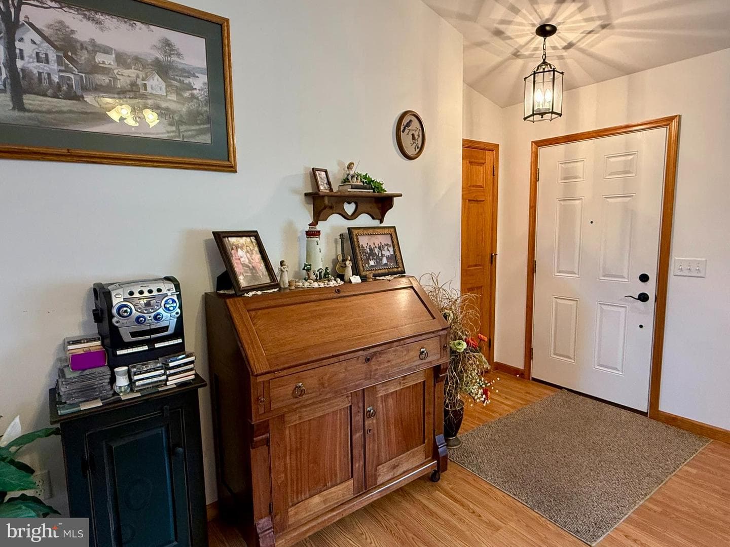 123 Center Avenue photo 13