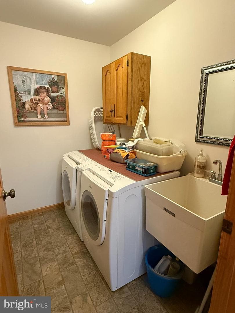 123 Center Avenue photo 20