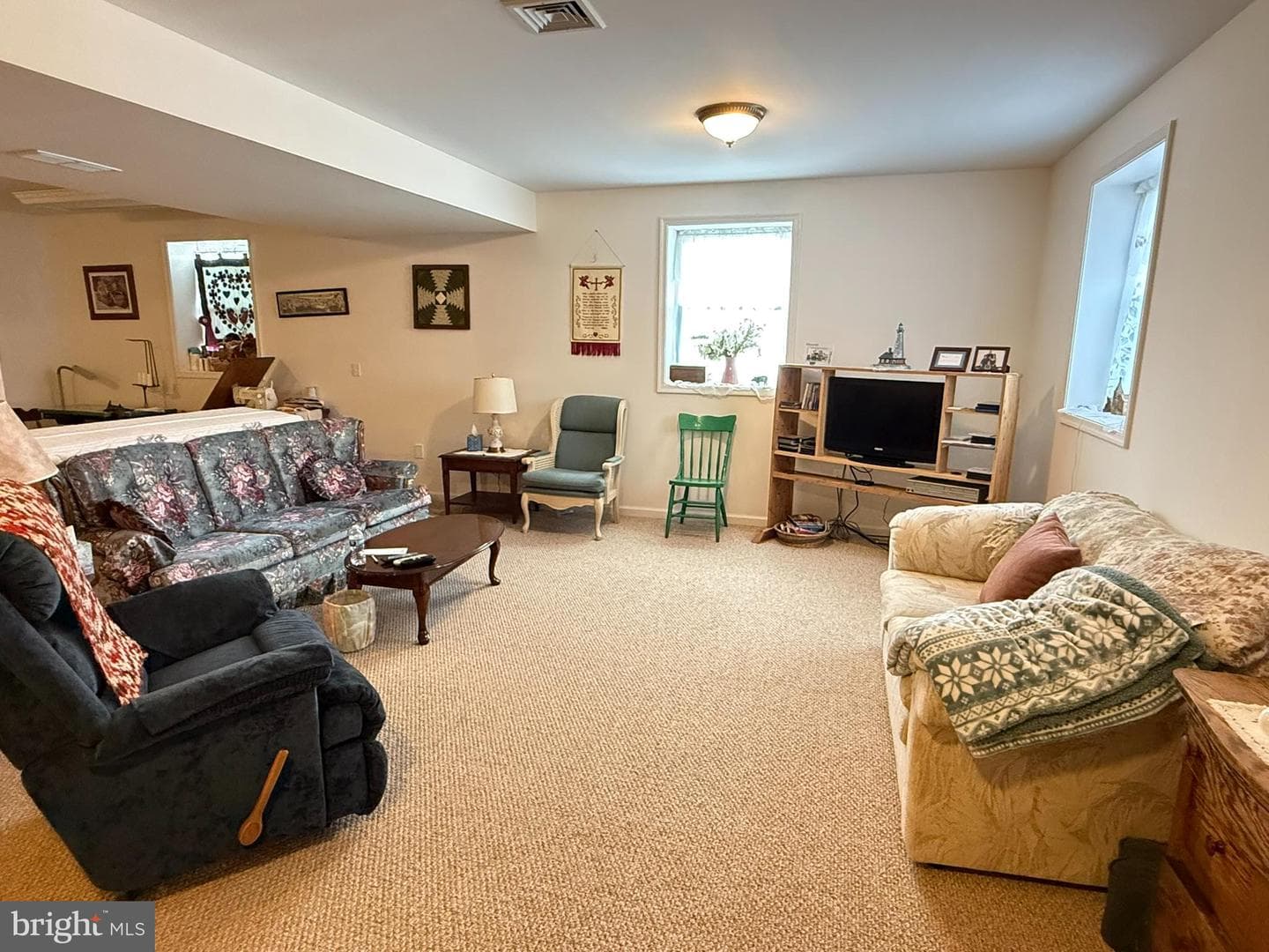 123 Center Avenue photo 26