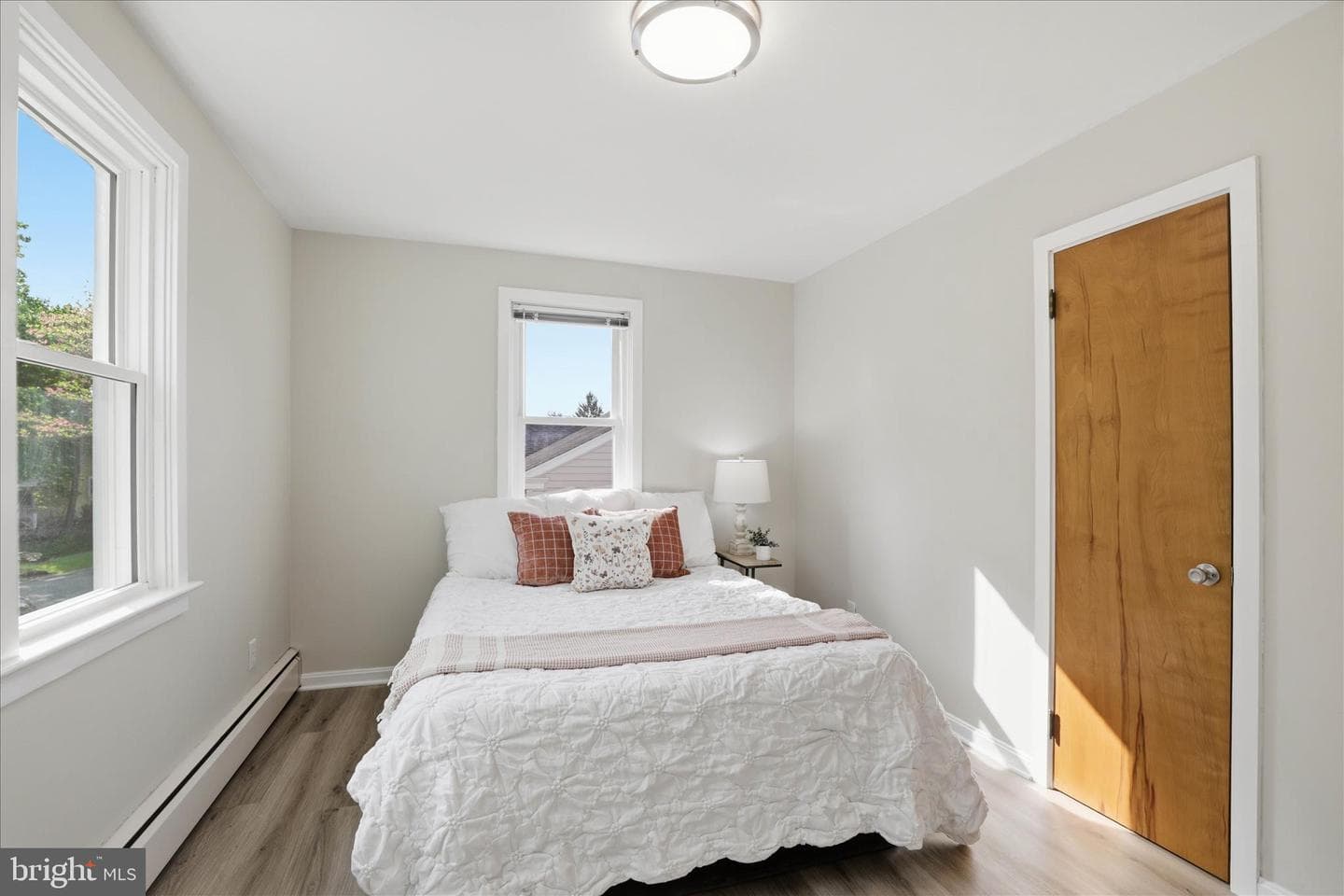 216 N Pitt Street photo 19