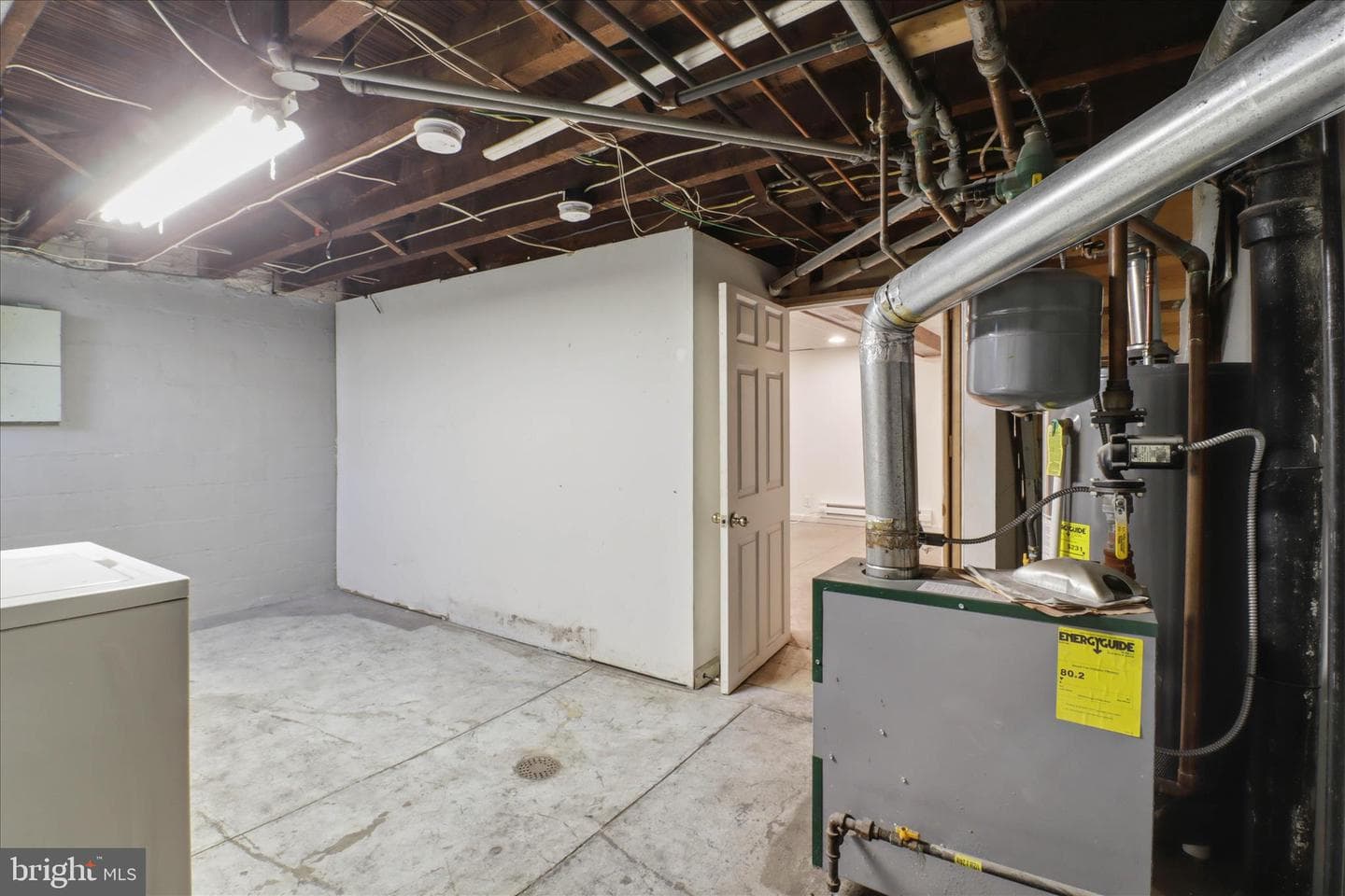 521 Hamilton Street photo 34
