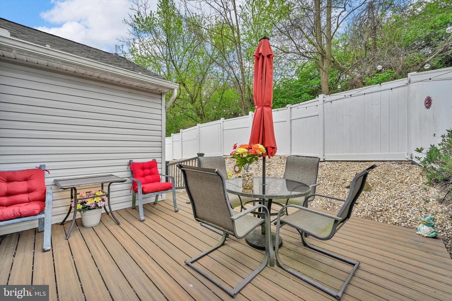 221 Red Fern Drive photo 26
