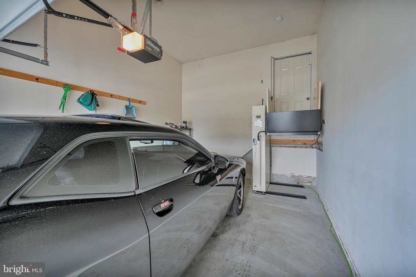 221 Red Fern Drive photo 30