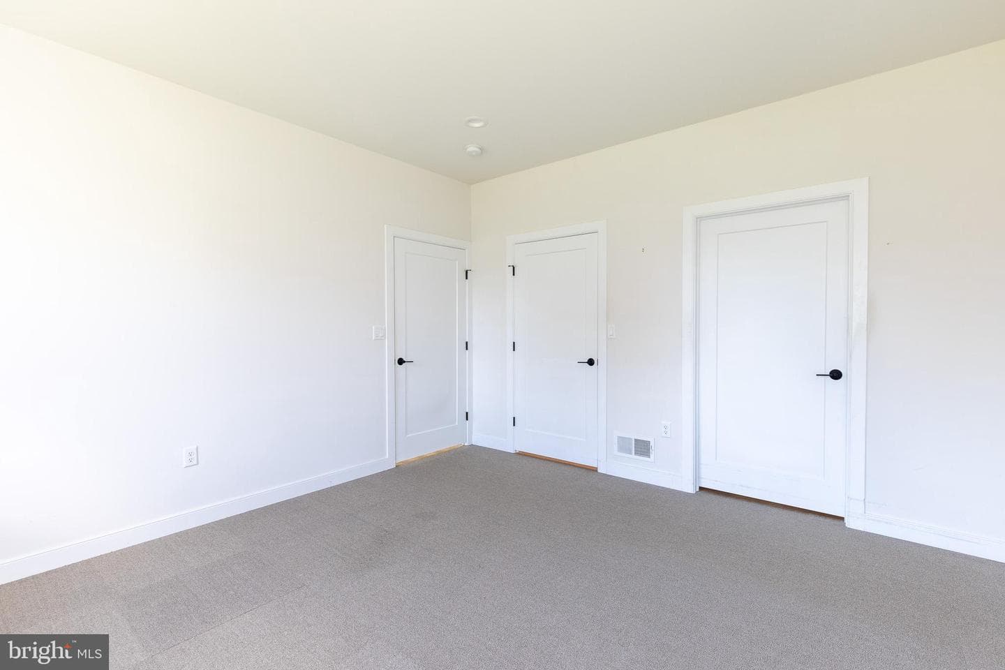1404 Barrington Drive photo 25