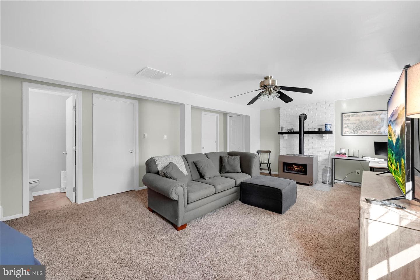 240 Birchwood Lane photo 26