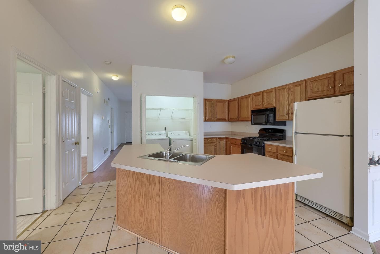205 Elmshire Drive photo 11