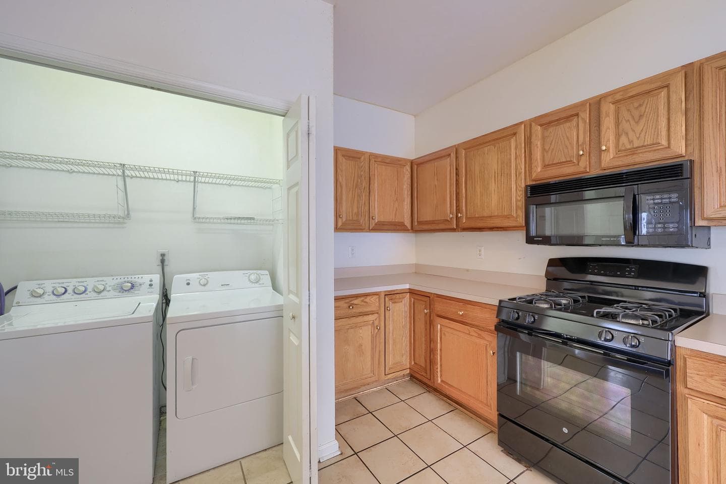 205 Elmshire Drive photo 12
