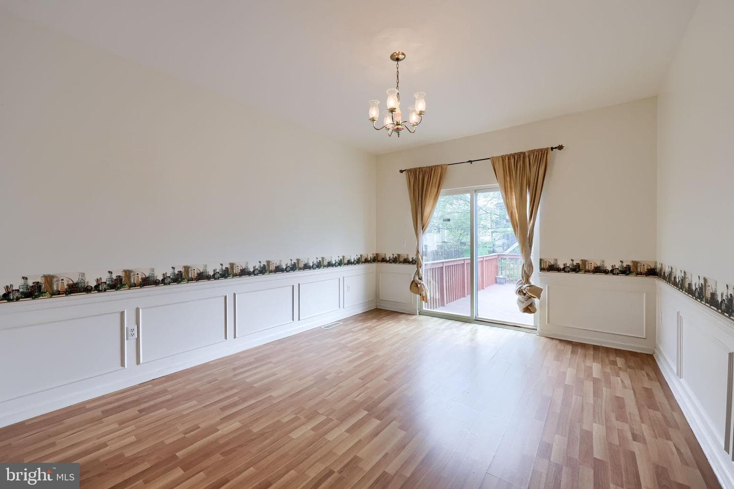 205 Elmshire Drive photo 15