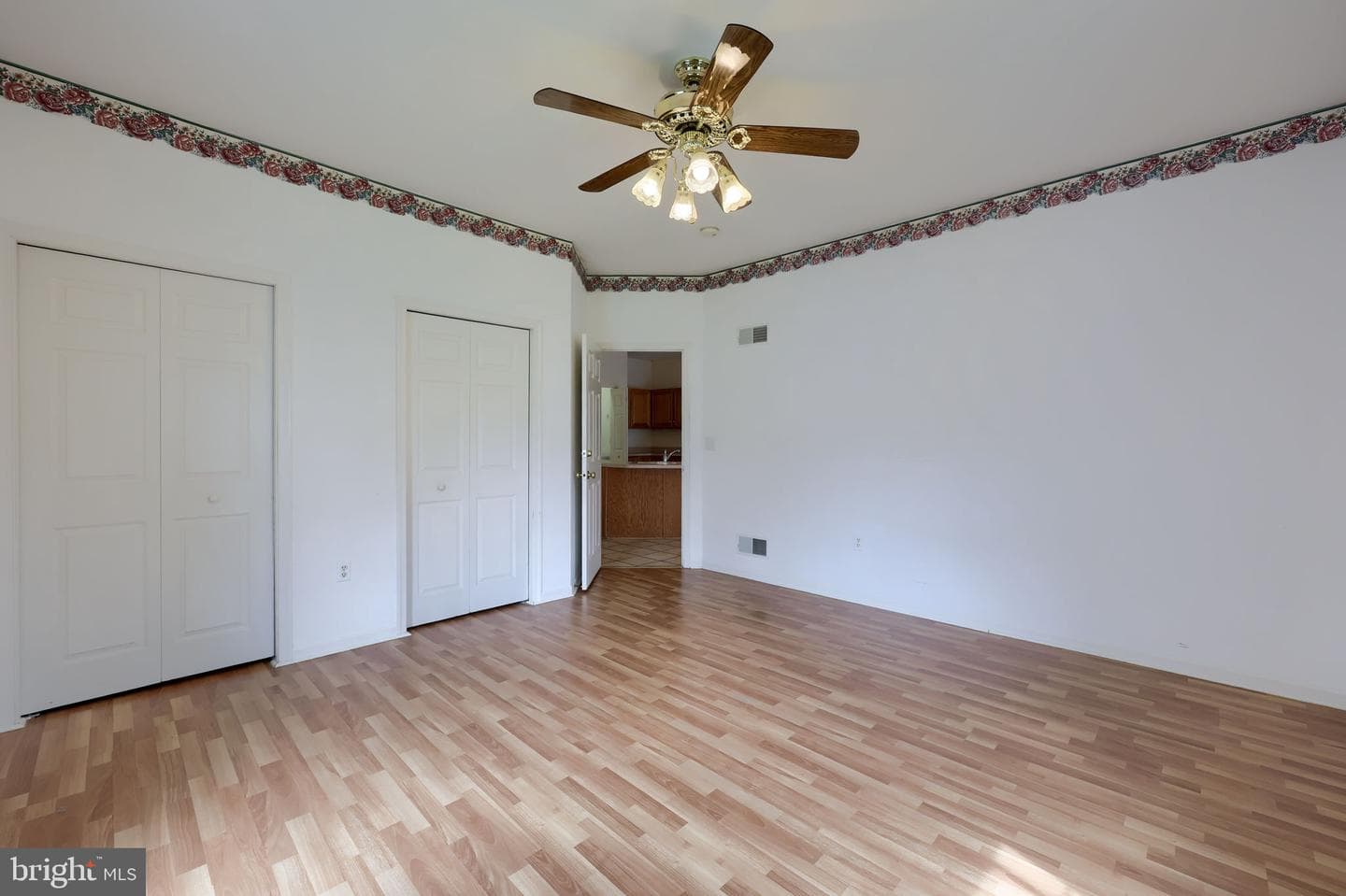 205 Elmshire Drive photo 18