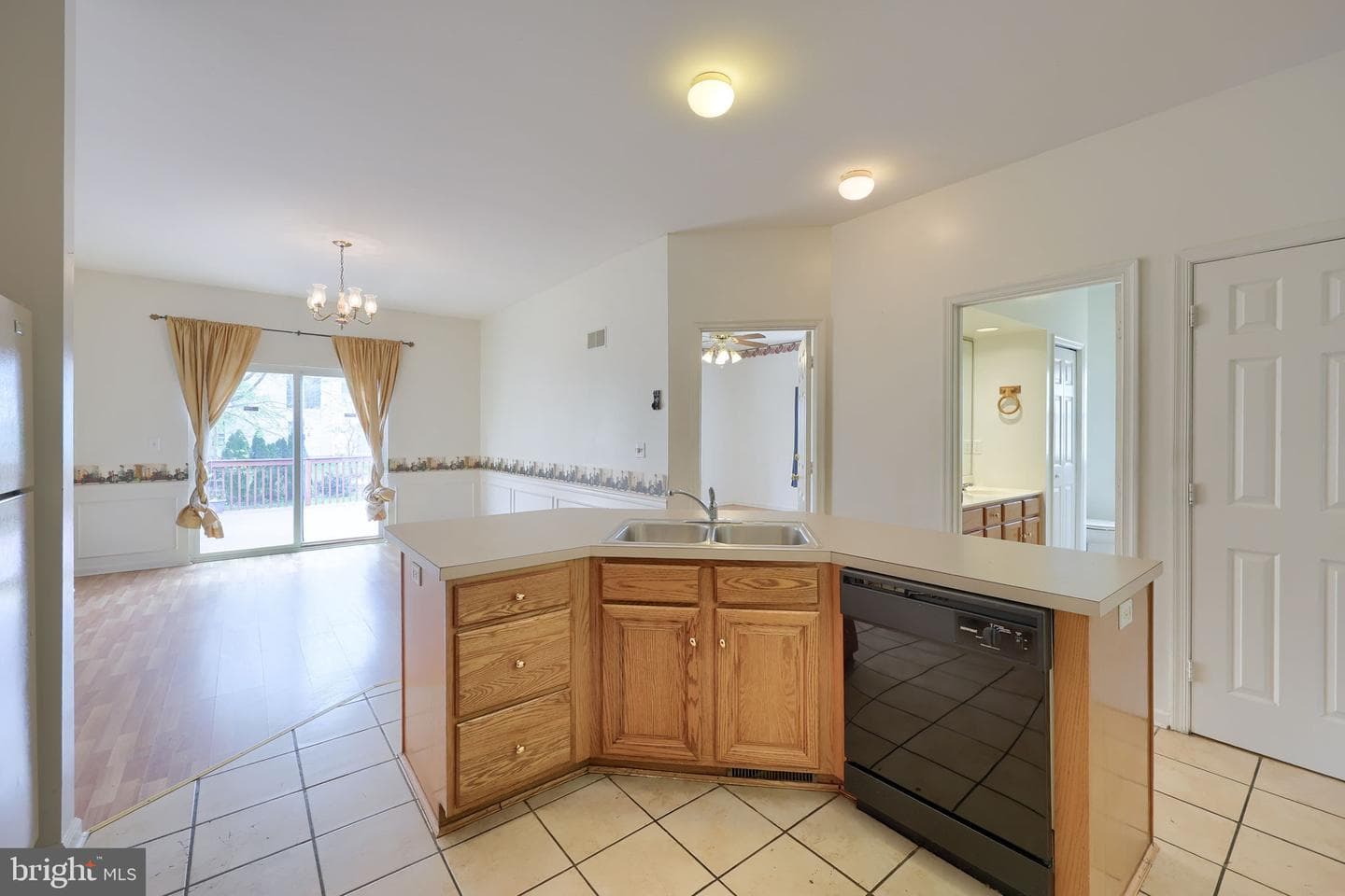 205 Elmshire Drive photo 8