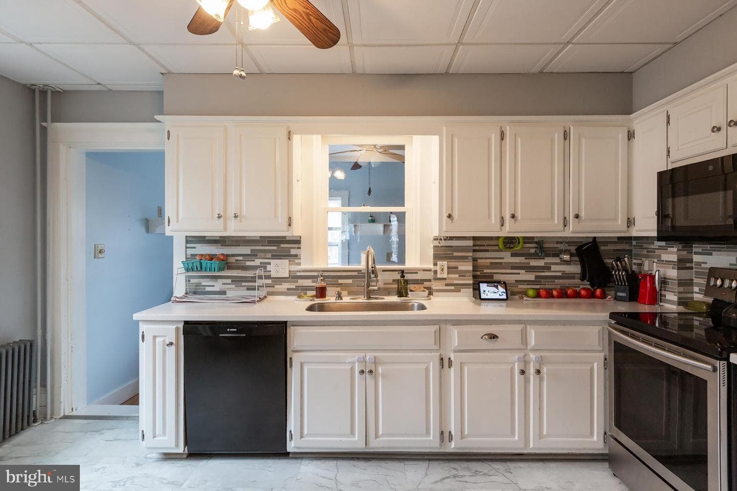 139 N Hanover Street photo 15
