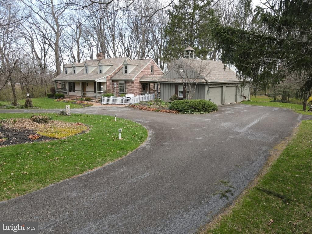 827 Hornig Road photo 103
