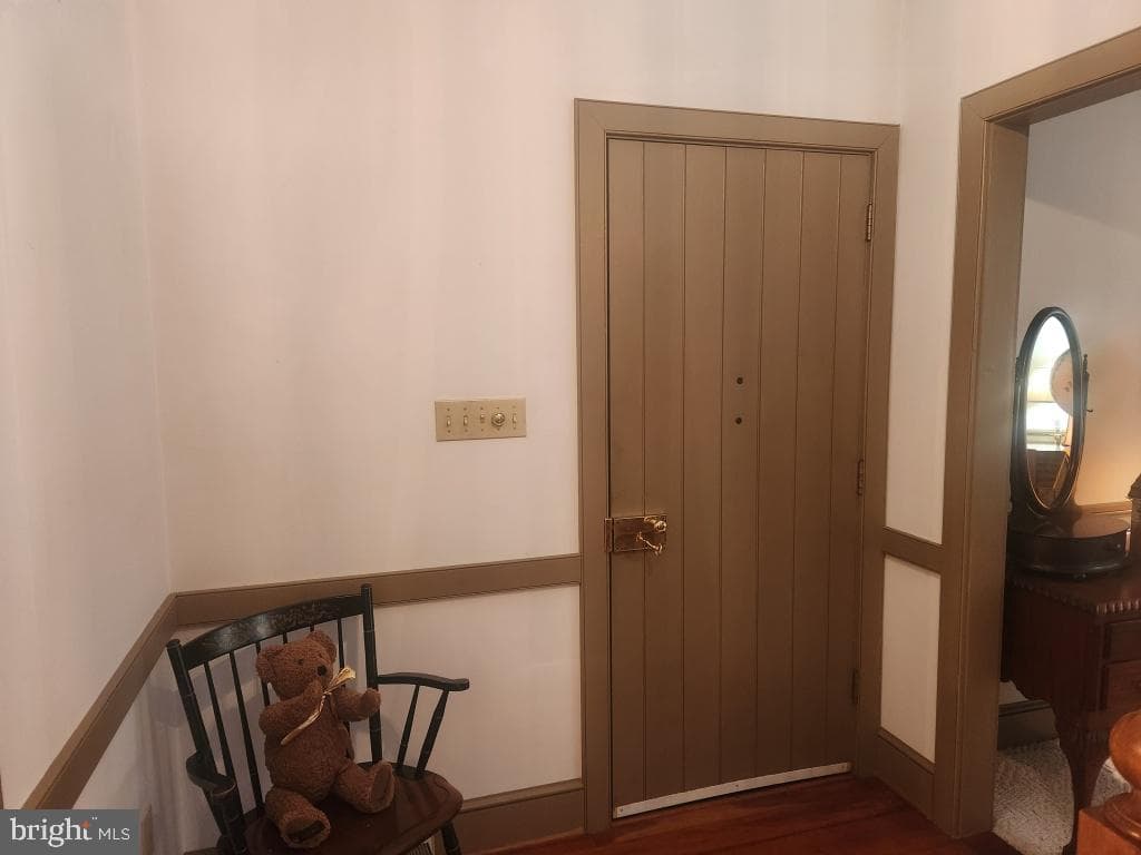 827 Hornig Road photo 7
