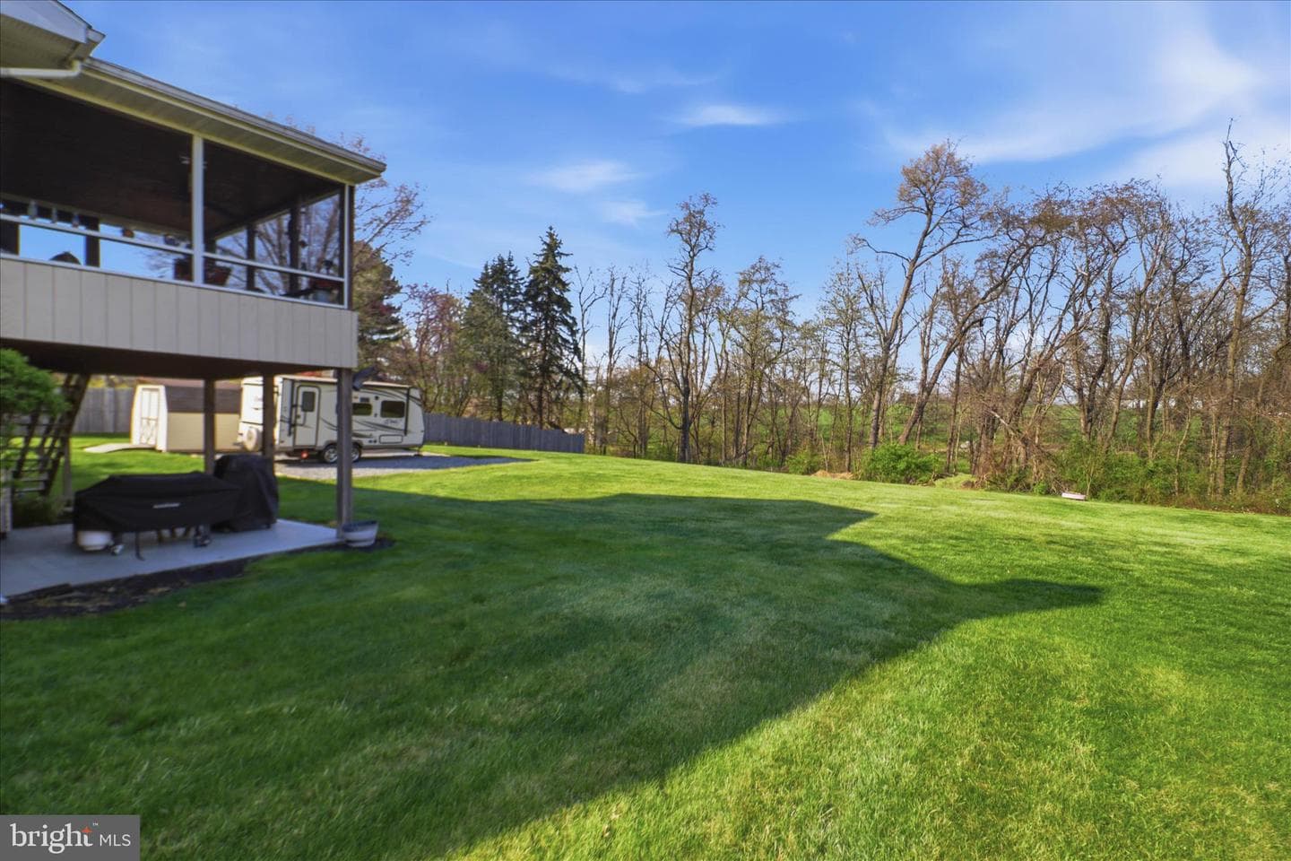325 N Colebrook Road photo 50