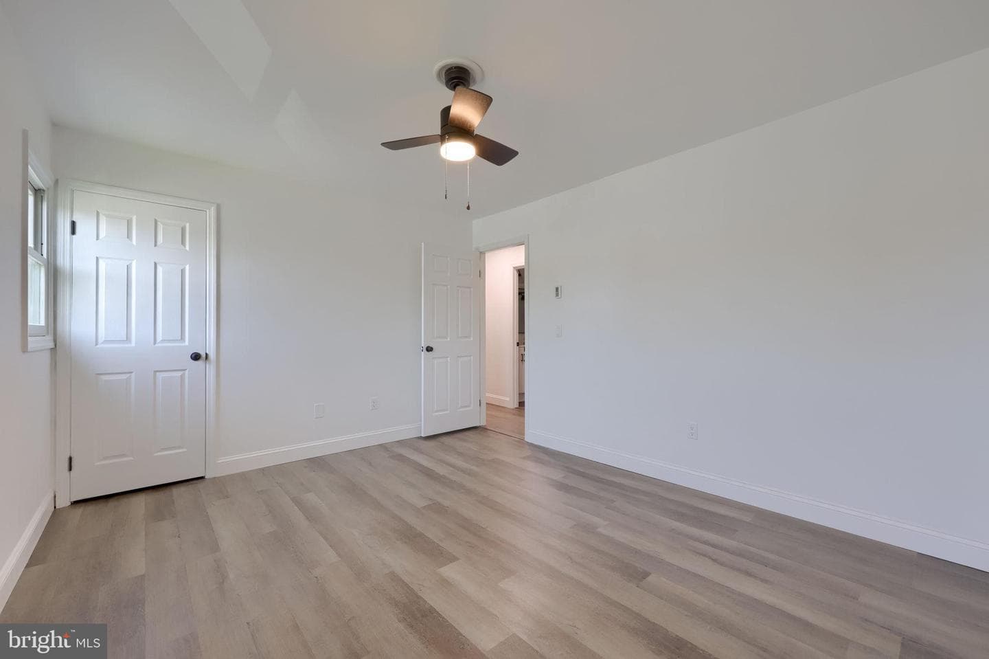 113 Westmore Way photo 7