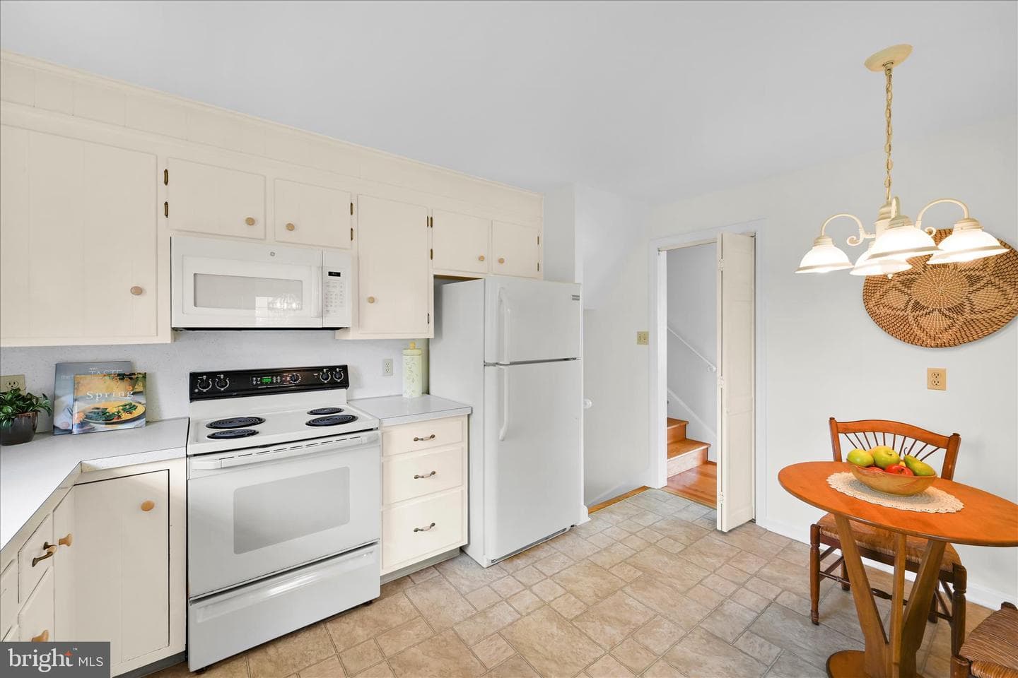 29 Mayfield Drive photo 10