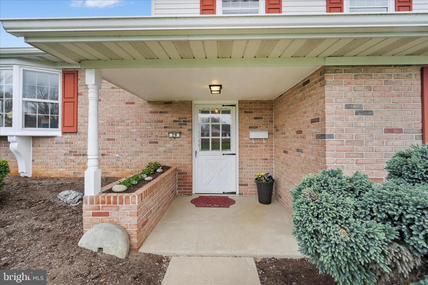 29 Mayfield Drive photo 2