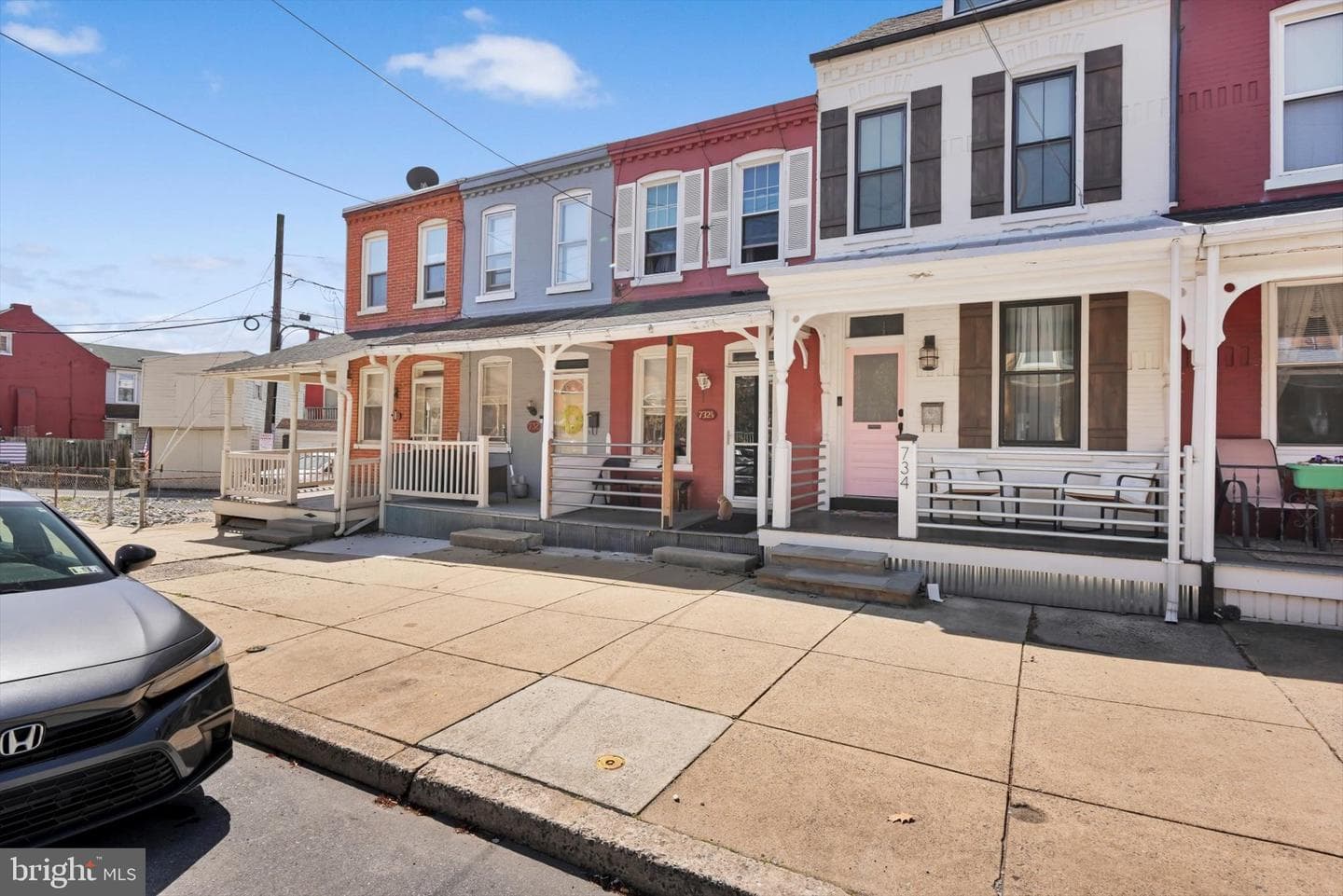 732 Marietta Avenue photo 1