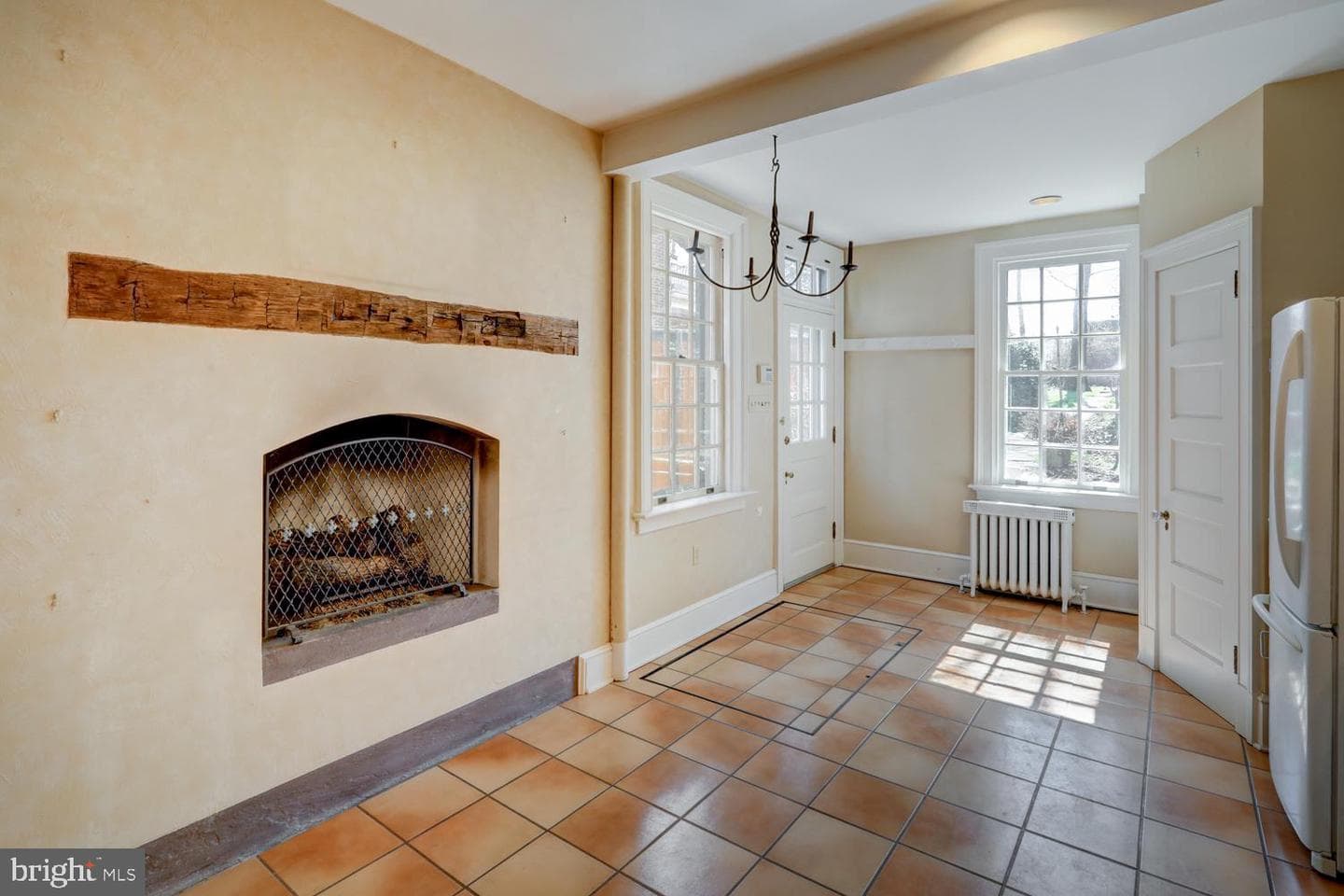 340 E Orange Street photo 21