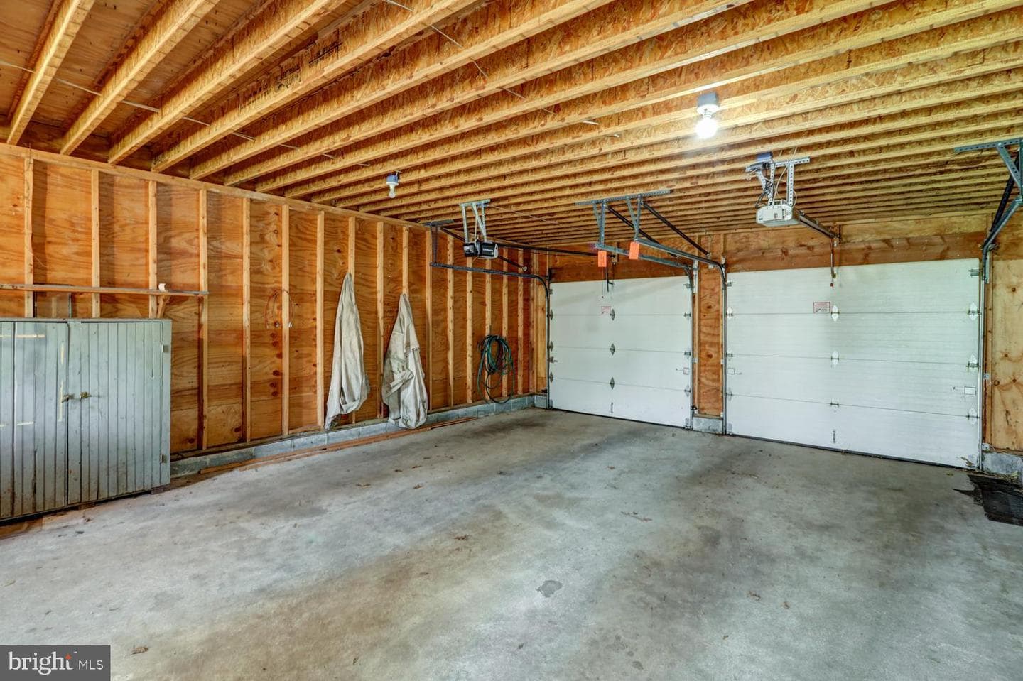 340 E Orange Street photo 48