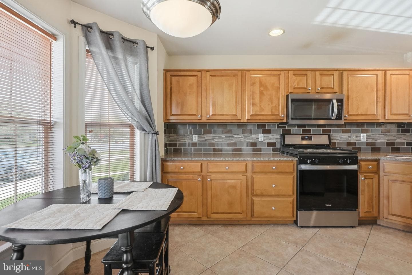 1206 Cobblestone Lane photo 18
