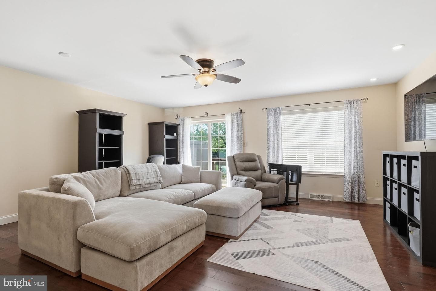 1206 Cobblestone Lane photo 22