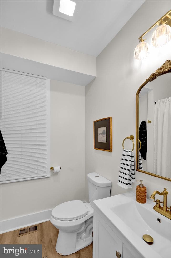 144 Church Avenue photo 6
