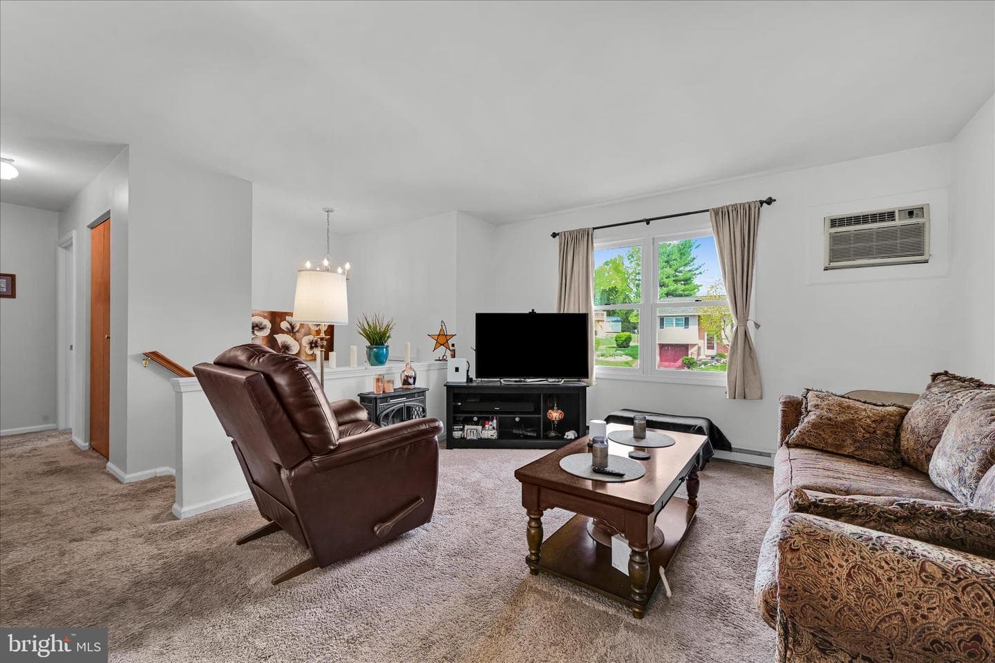 38 Pickford Drive photo 6
