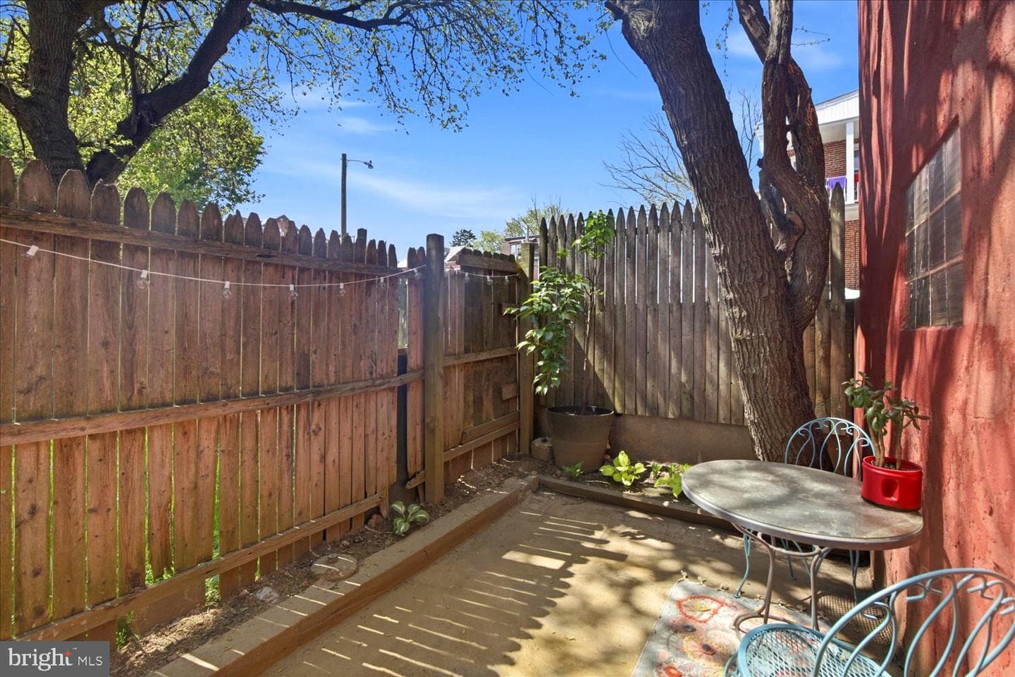 134 Laurel Street photo 17