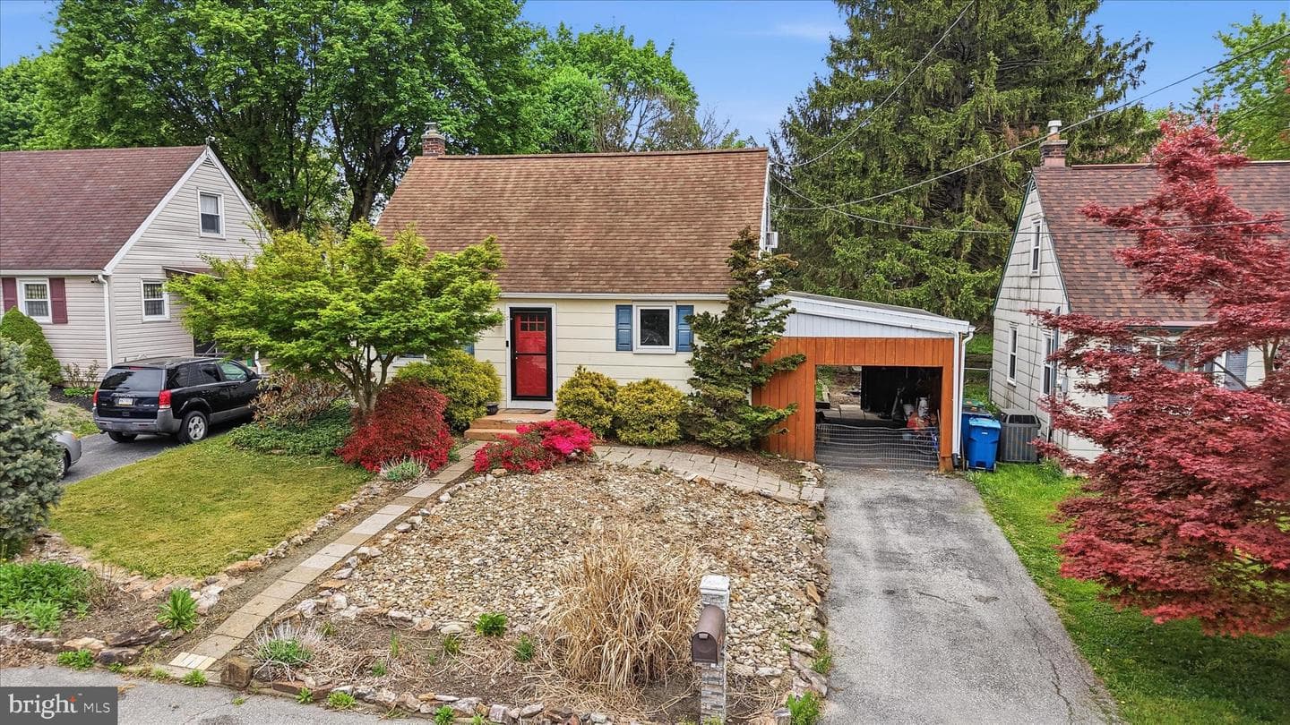 809 S 15th Street photo 4