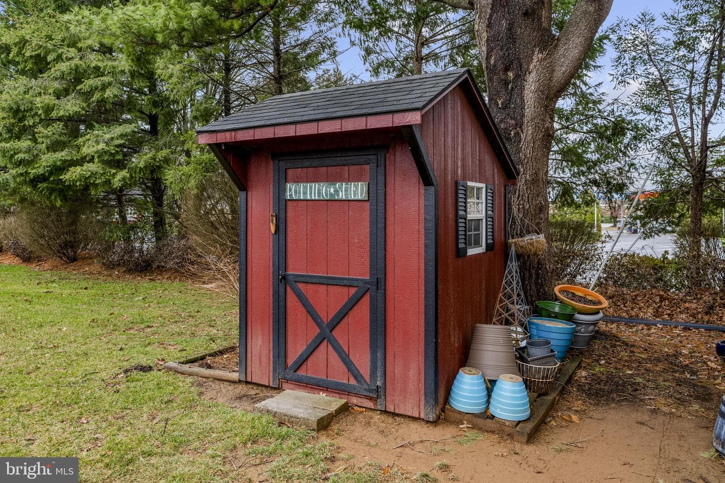 77 Glendale Drive photo 41