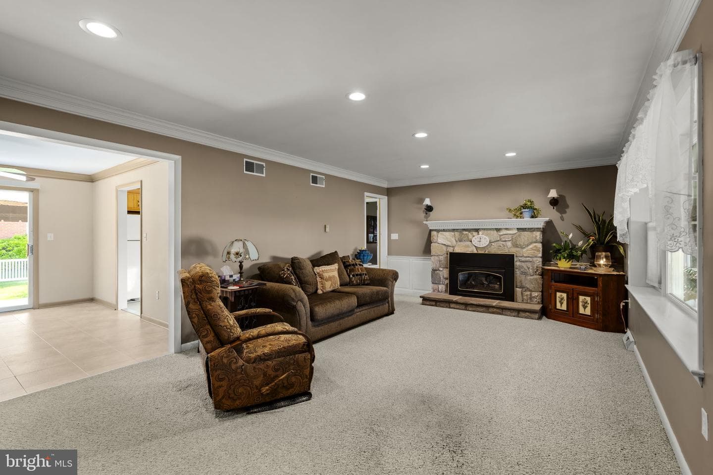 77 Glendale Drive photo 9