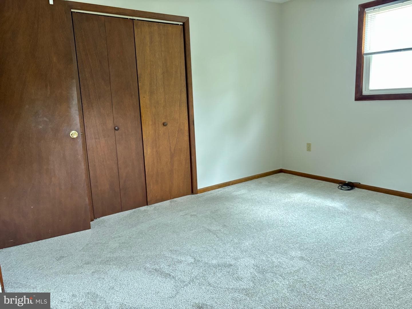 467 S Plum Street photo 12