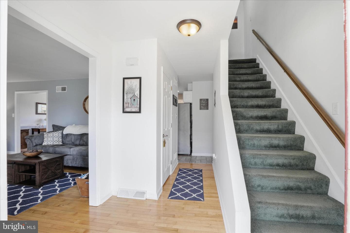 22 Hillcrest Drive photo 9