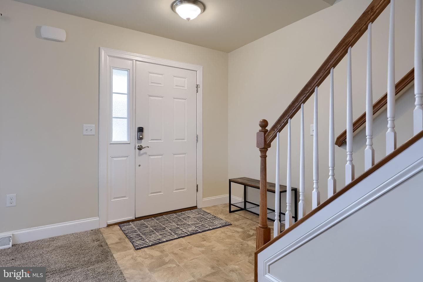 100 Kenneth Drive photo 14