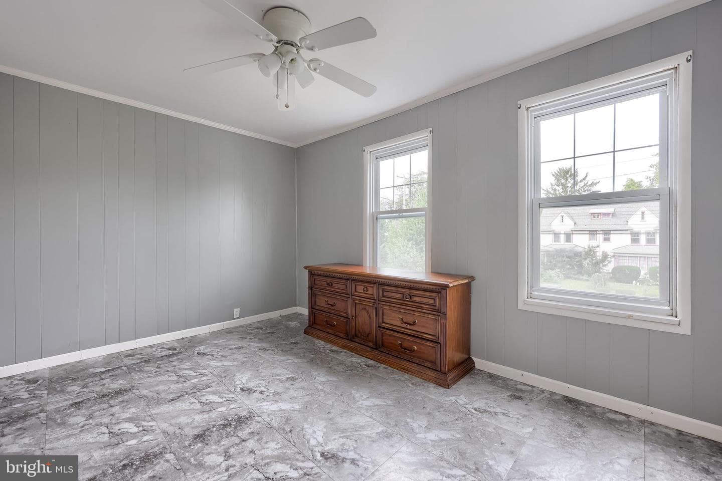 654 New Holland Avenue photo 4