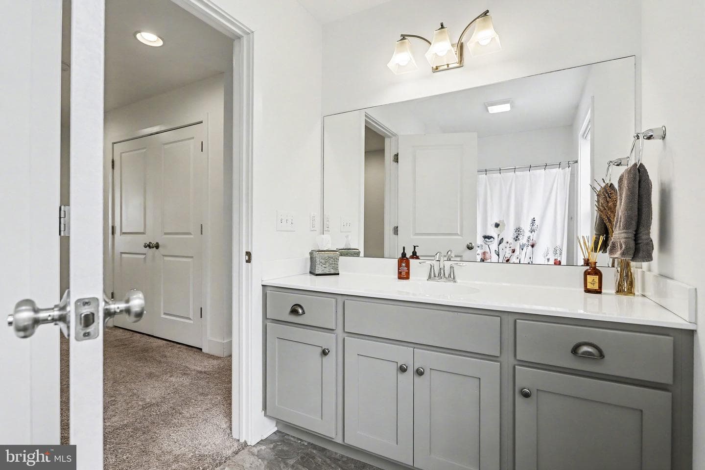 401 Wendover Way photo 27