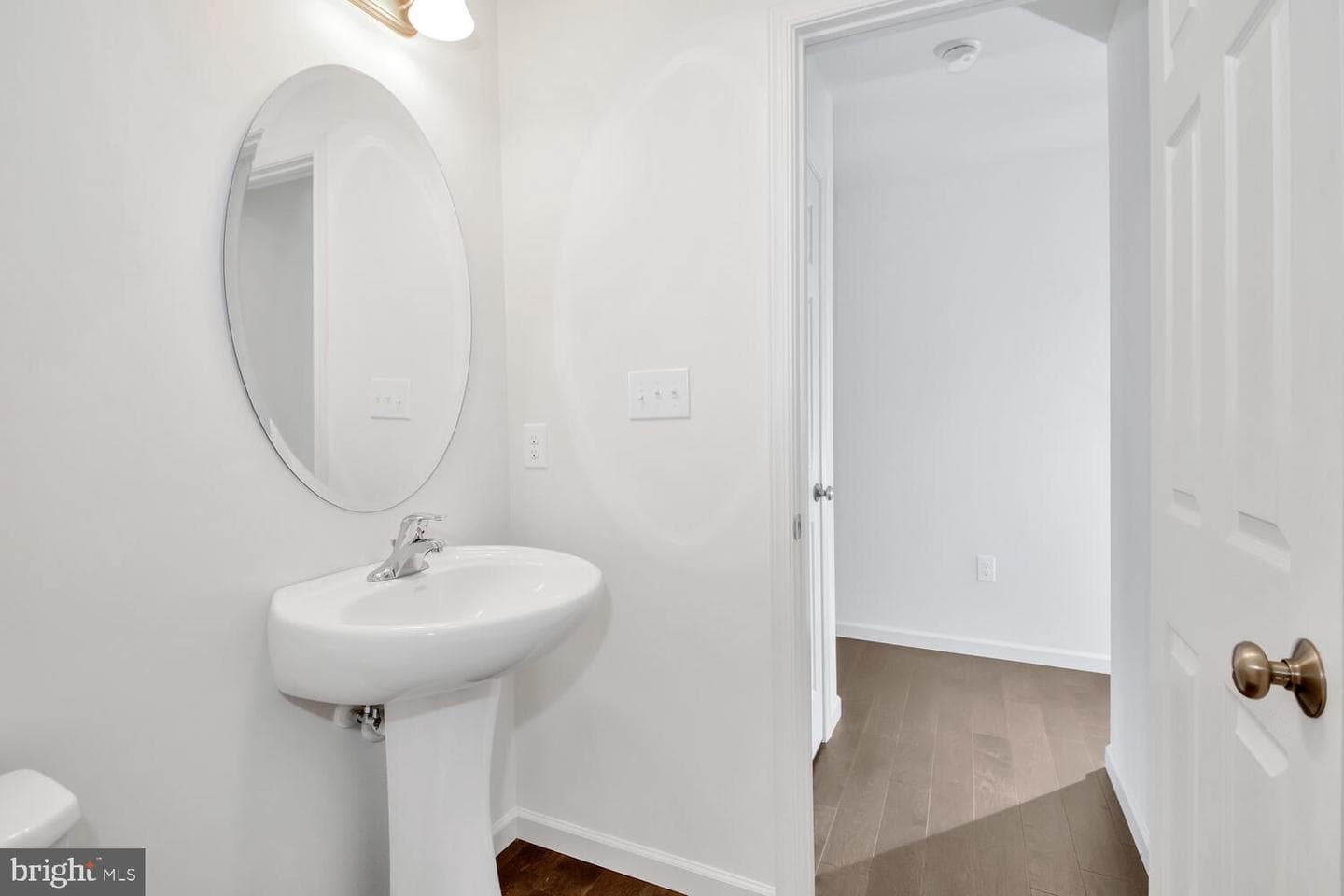 620 S Smith Drive #(Hemlock) photo 5
