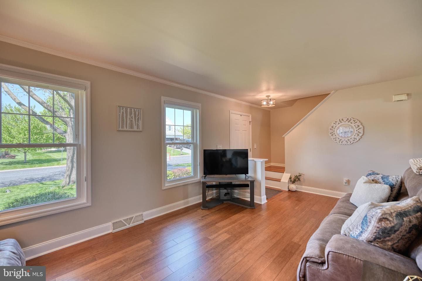 50 Pheasant Lane photo 4