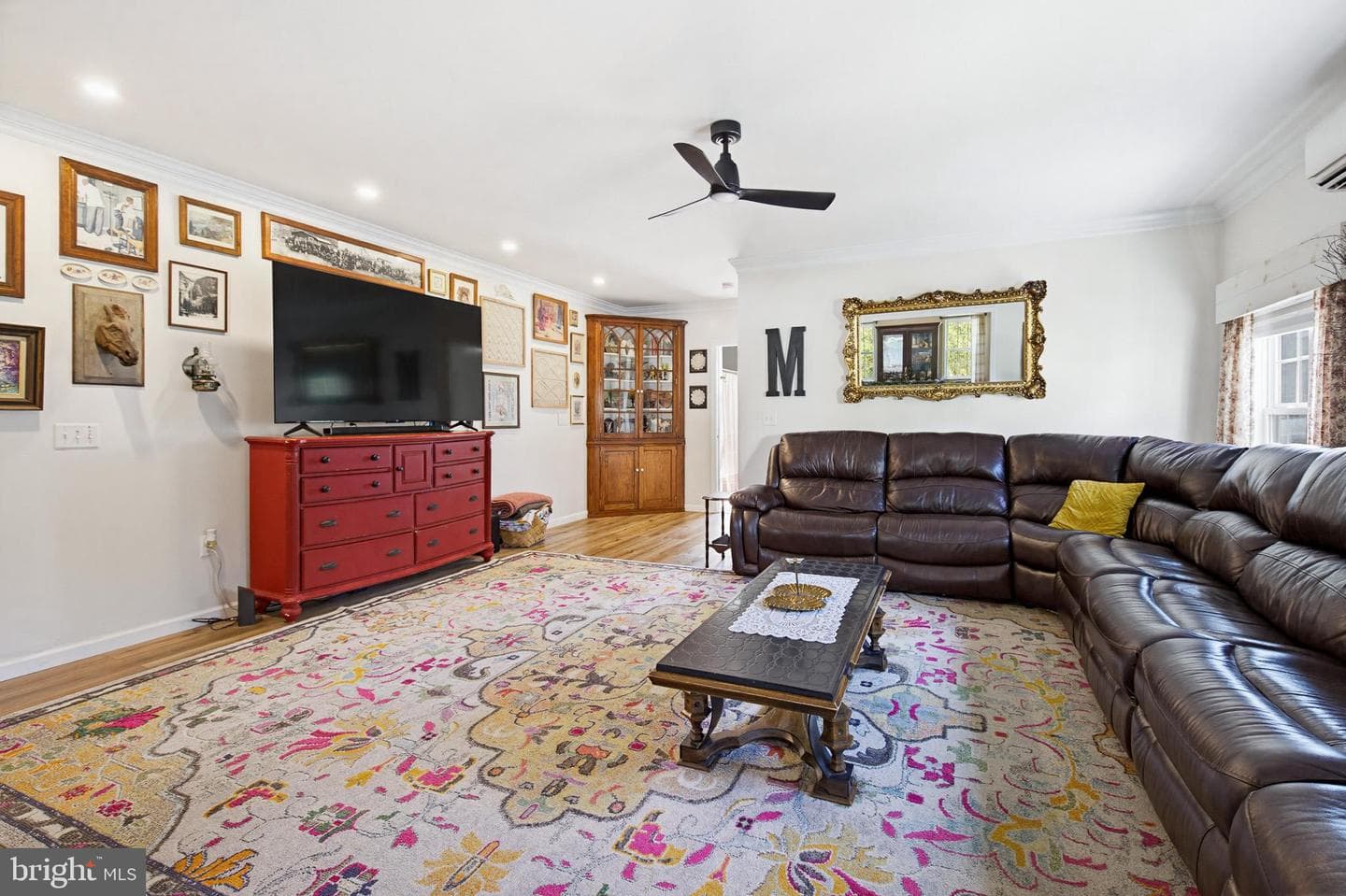 7 Thornhill Lane photo 8