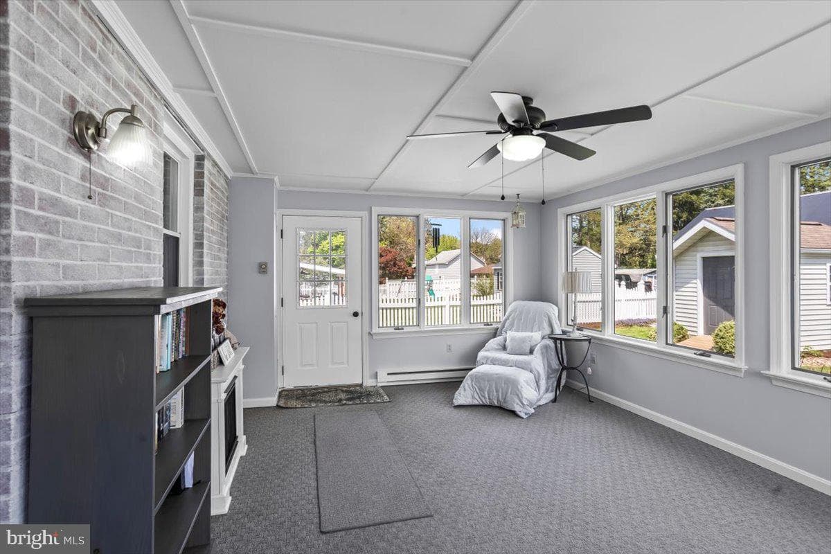 6281 Carpenter Street photo 17