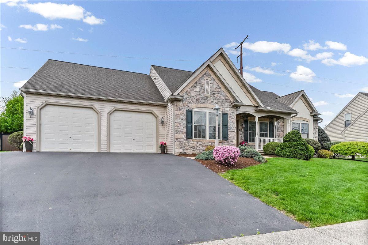 1424 Martin Street photo 31