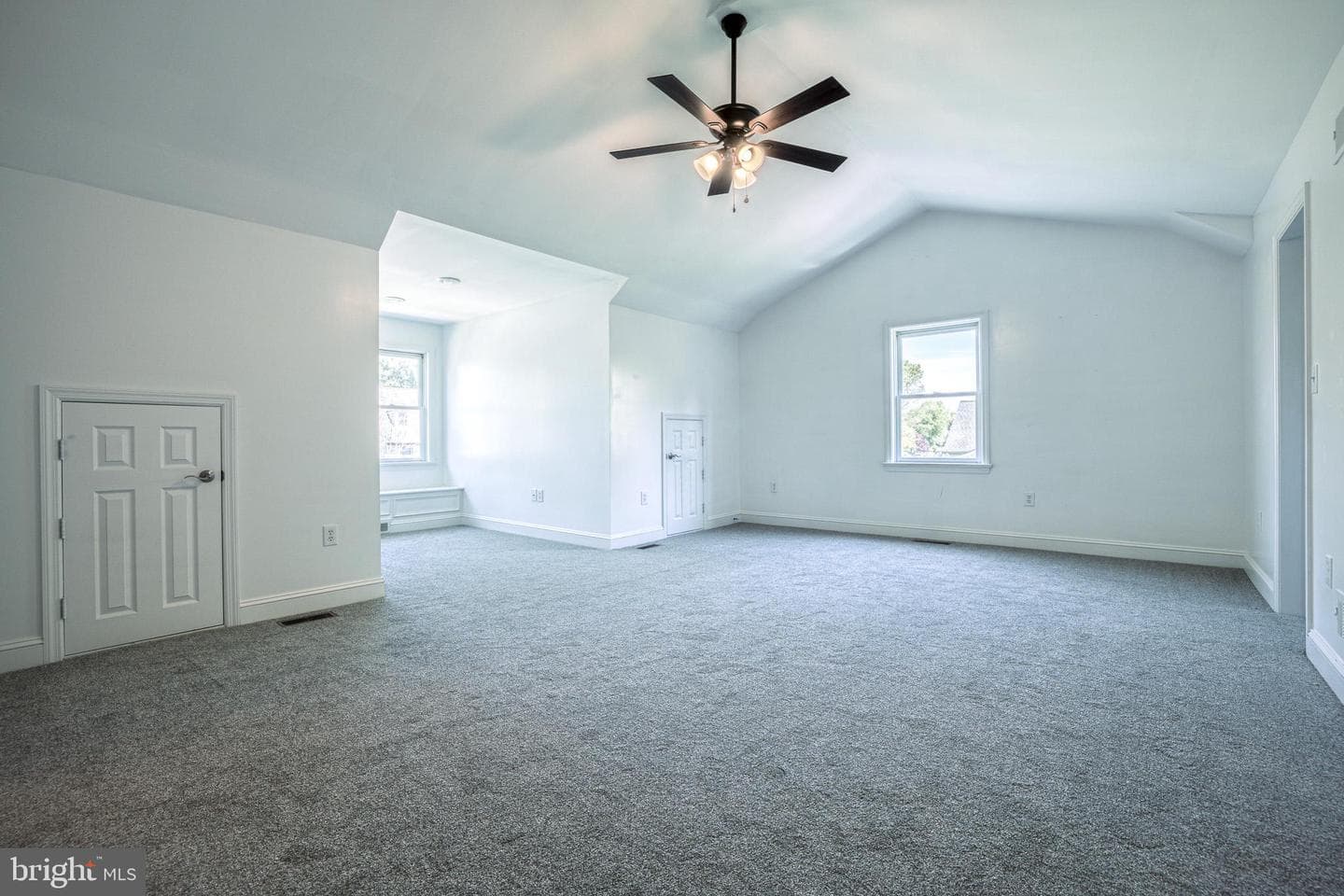 344 W Charlotte Street photo 20